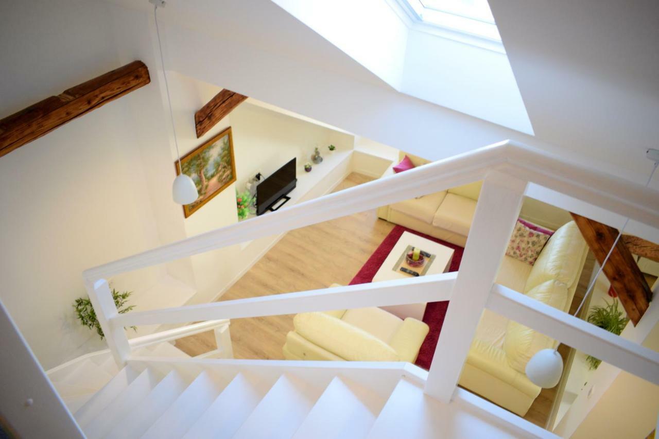 Apartment Rama ซาเกร็บ ภายนอก รูปภาพ