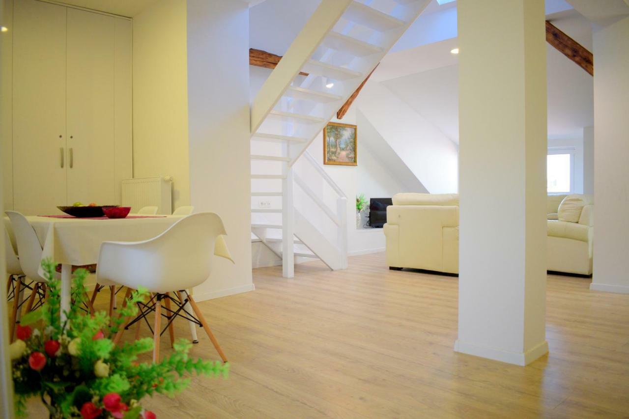 Apartment Rama ซาเกร็บ ภายนอก รูปภาพ